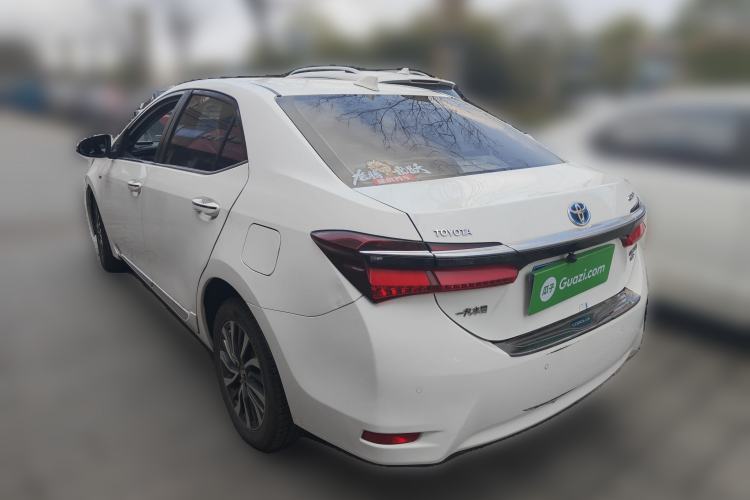 Used Toyota Corolla 2018 Dual-Engine 1.8L E-CVT Smart Edition