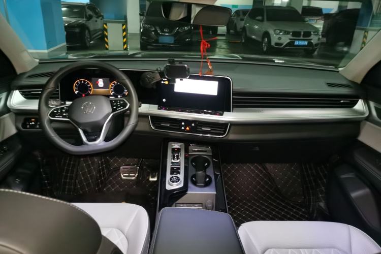 Used Volkswagen Tavendor 2023 380TSI Four-Wheel Drive R-Line Cruise Edition