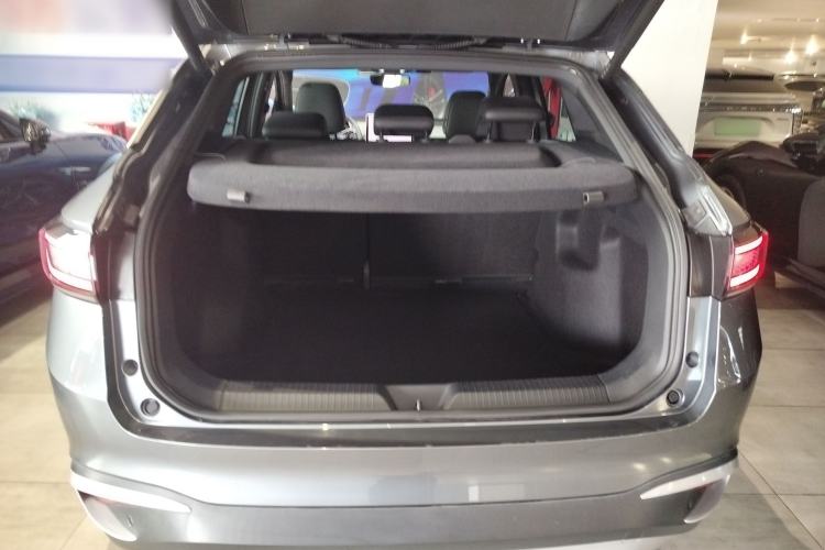 Used Volkswagen ID.4 X 2025 Smart Version Pure & Intelligent Enjoyment Edition Trunk