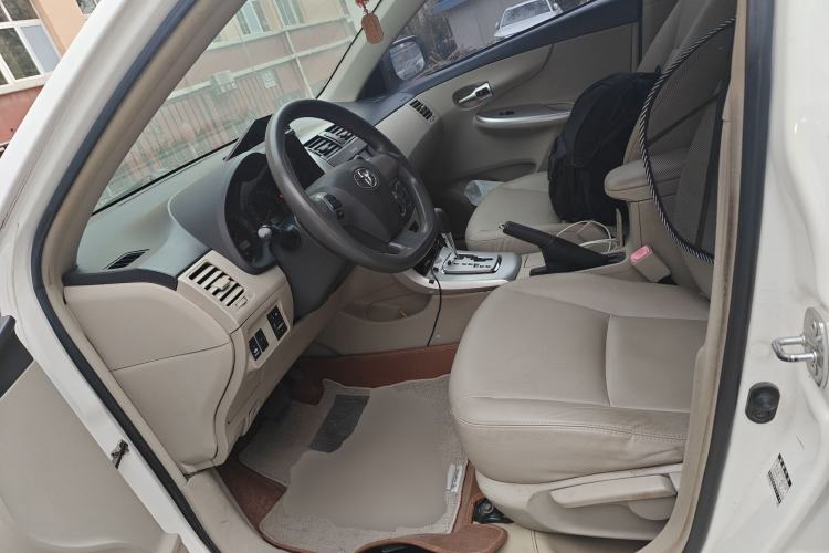 Used Toyota Corolla 2013 Special Edition 1.6L Automatic GL Cool Model
