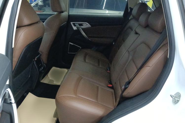 Used Geely Auto Emgrand X7 Sport 2016 1.8TD Automatic ZhiZun Version Left Rear Seat