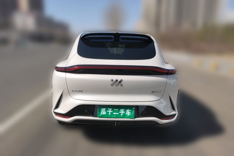 Used IM LS7 2023 90 kWh Elite Rear-Drive Version Rear