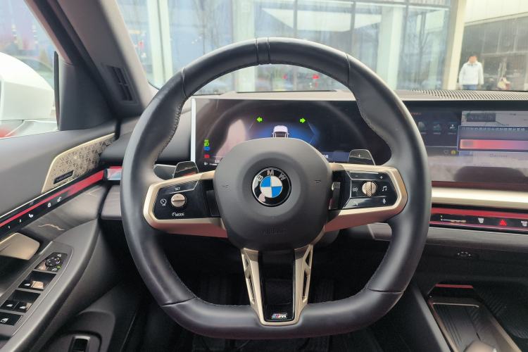 Used BMW 5 Series 2025 530Li Luxury Edition M Sport Package
