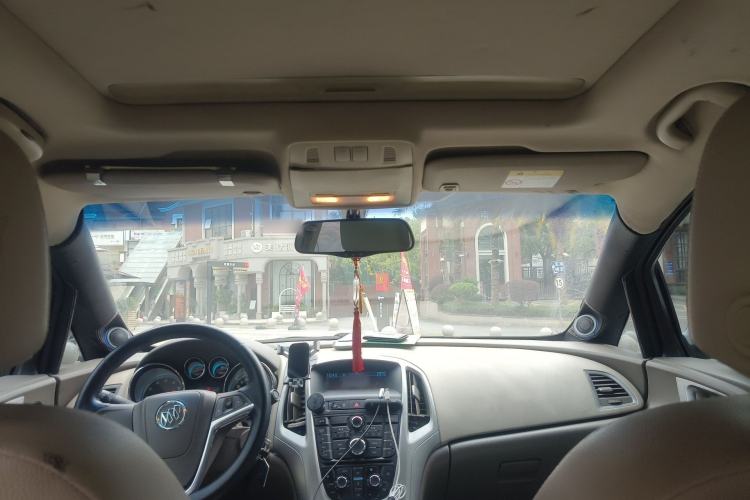 Used Buick GT 2013 GT 1.6L Manual Entry-Level Model Headliner