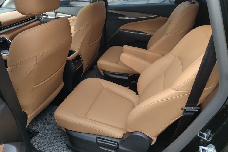 Used SAIC MAXUS Maxus G50 PHEV 2025 Leading Edition
