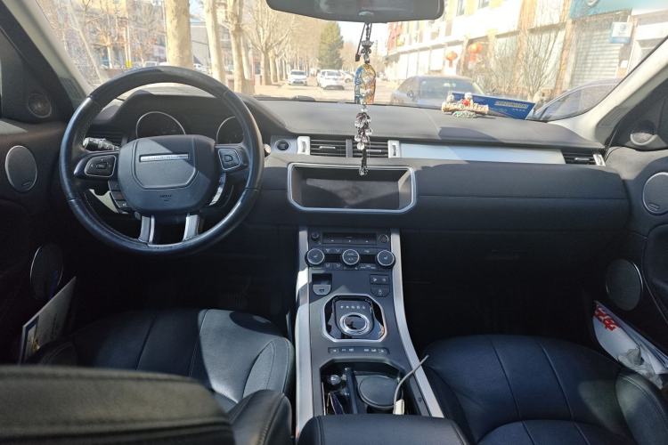 Used Land Rover Range Rover Evoque 2018 240 PS SE Smart Brilliance Edition
