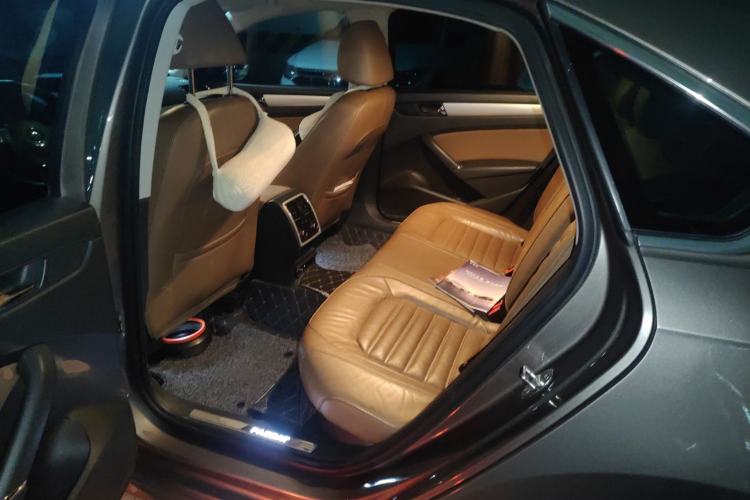 Used Volkswagen Passat 2015 1.8TSI DSG Prestige Edition
