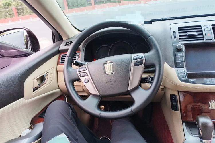 Used Toyota Crown 2012 2.5L Royal Comfort Edition
