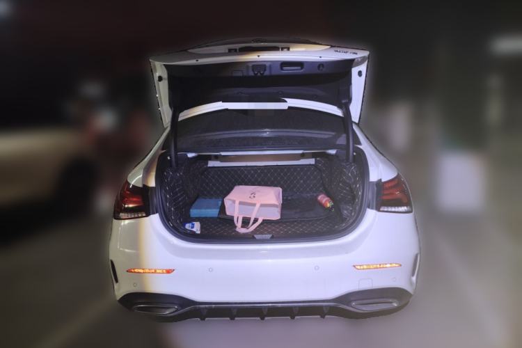 Used Mercedes-Benz A-Class 2022 Restyled A 200 L Sport Sedan Fashion Version
