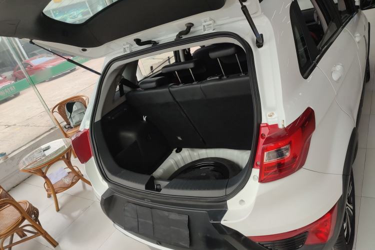 Used BAIC Senova X25 2017 1.5L Automatic Elite Navigation Edition
