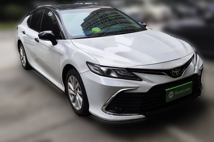 Used Toyota Camry 2021 2.0G Luxury Edition

