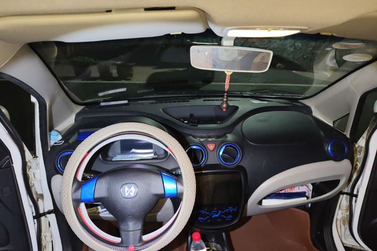 Used JMEV E200L 2017 E200P Comfort Edition
