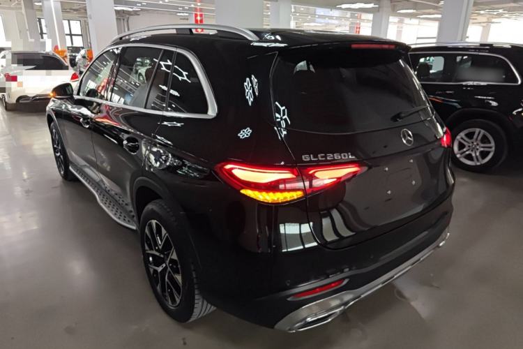 Used Mercedes-Benz GLC 2023 Facelift GLC 260 L 4MATIC Dynamic Version 5 Seats Rear Left 45 Deg