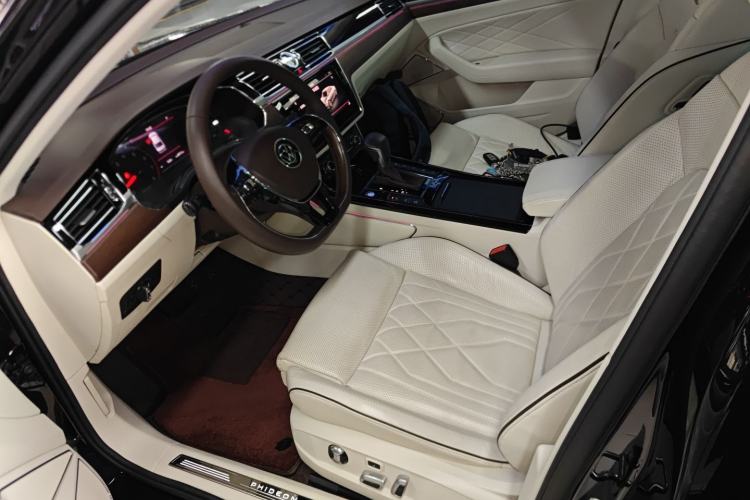 Used Volkswagen Phideon 2021 380TSI Prestige Edition