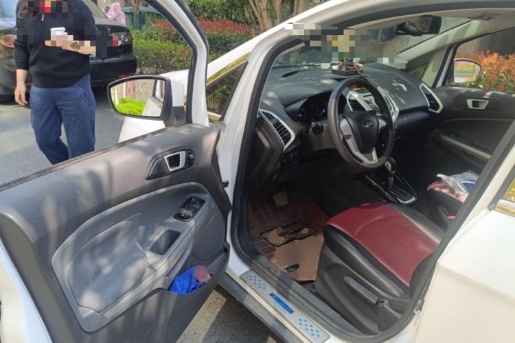 Used Ford EcoSport 2013 1.5L Automatic Fashion Model Driver Seat