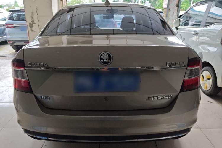 Used Skoda Rapid 2018 1.6L Automatic Comfort Edition