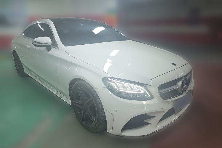 Used Mercedes-Benz C-Class 2020 C 260 Coupe Front Right 45 Deg