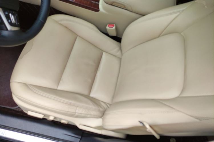 Used Toyota Crown 2015 2.0T Fashion Edition
