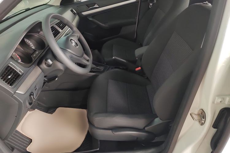 Used Volkswagen Lavida 2018 Classic 1.5L Automatic Fashion Edition China VI Standard
