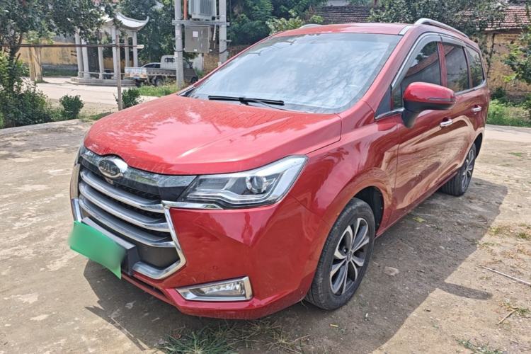 Used JAC Group Refine R3 2018 1.6L Manual Luxury Smart Model Guazi used car, China used car export, Used car for sale, Used cars, Cheapest cars for sale