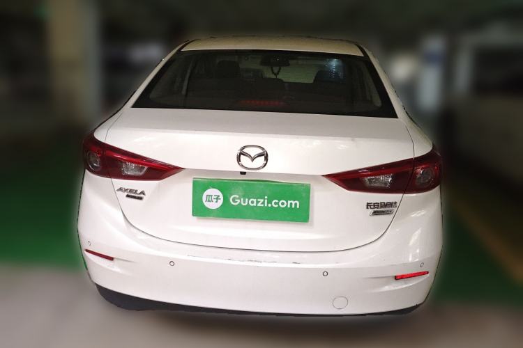 Used Mazda 3 Axela 2017 Sedan 1.5L Automatic Luxury Model Emission Standard China V
