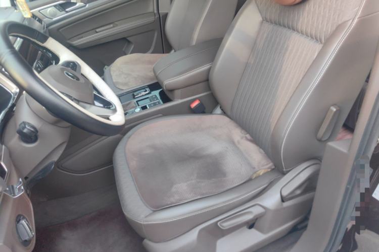 Used Volkswagen Viloran 2020 330TSI Business Edition Left Front Seat