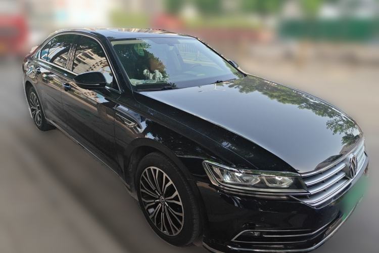 Used Volkswagen Phideon 2019 380TSI Two-Wheel Drive Luxury Edition China VI Standard