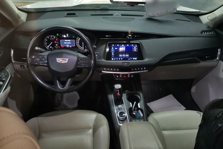 Used Cadillac XT4 2018 28T Four-Wheel Drive Leading Model
