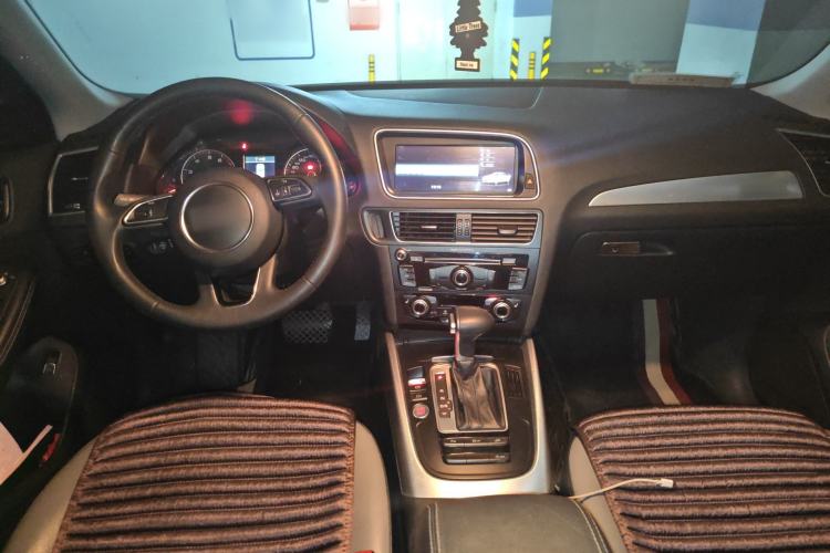 Used Audi Q5 2017 Plus 40 TFSI Technology Model
