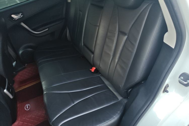 Used GAC Trumpchi GS5 2013 2.0L Automatic Two-Wheel Drive Light Interior Special Edition Left Rear Seat