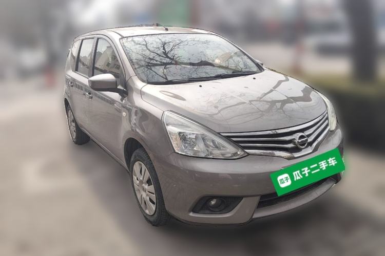 Used Nissan Livina 2013 1.6XE Manual Comfort Edition
