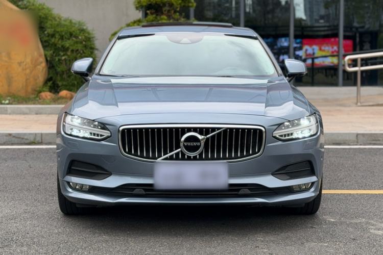 Used Volvo S90 2018 T4 Zhiyuan Edition