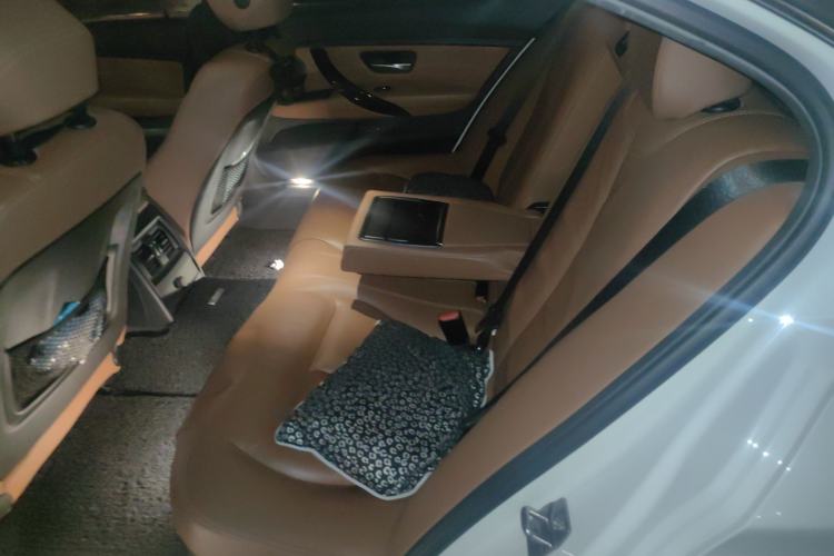 Used BMW 3 Series 2015 320Li Luxury Design Package Premium Edition
