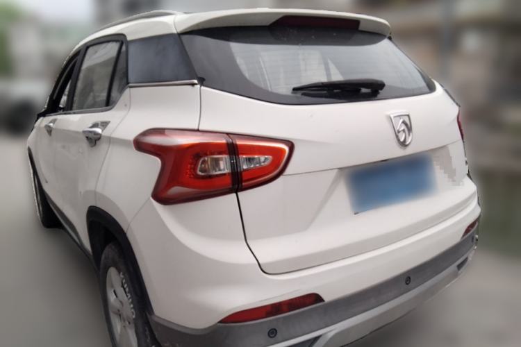Used Baojun 510 2017 1.5L manual Comfort trim Rear Left 45 Deg