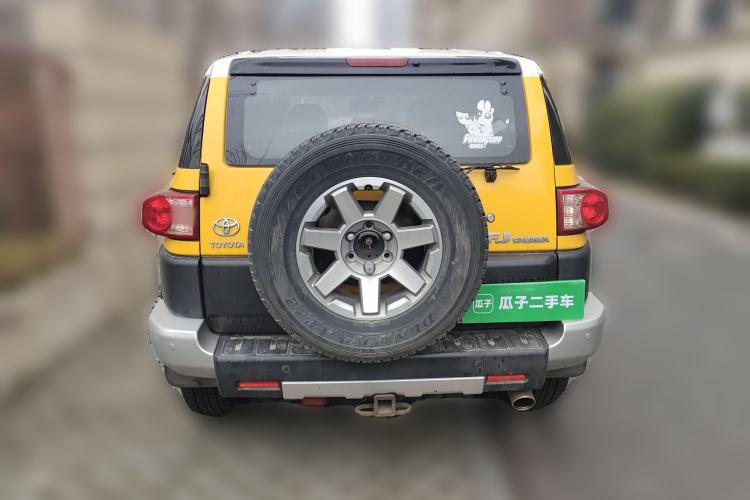 Used Toyota FJ Cruiser 2018 4.0 Automatic Middle East Rear