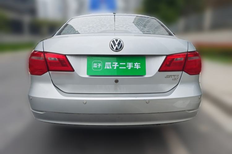 Used Volkswagen Jetta 2015 Value Edition 1.6L Manual Fashionable Style