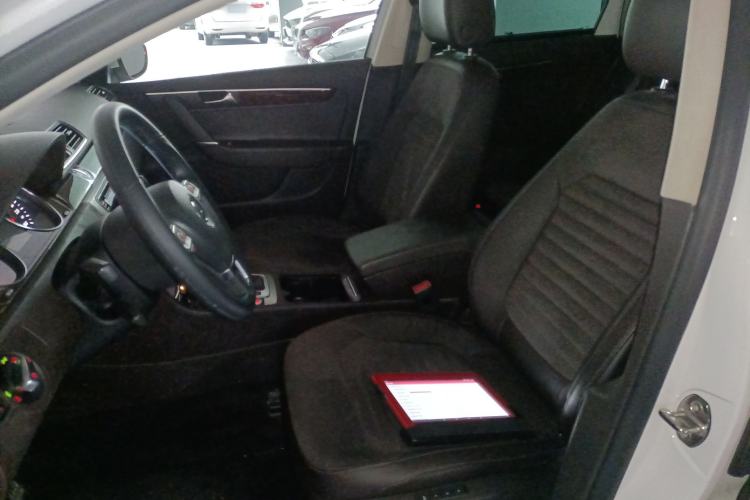 Used Volkswagen Magotan (Import) 2012 Travel Edition 2.0 TSI Comfort Version
