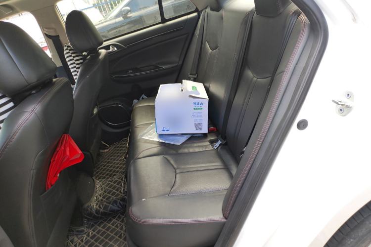 Used BYD e5 2016 300 Luxury Edition Left Rear Seat