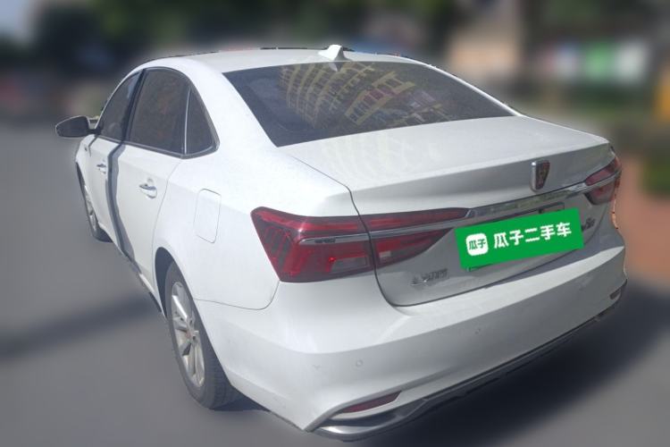 Used Roewe i6 New Energy 2017 45T Hybrid Connect & Smart Enjoyment Edition
