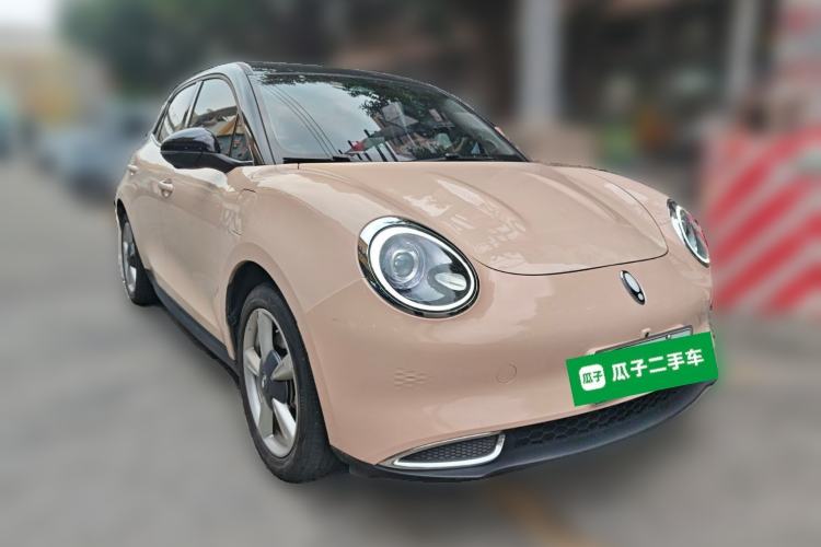 Used ORA Good Cat 2022 Morandi Edition 400km Standard Range Luxury Version Lithium-Ion Battery Front Right 45 Deg