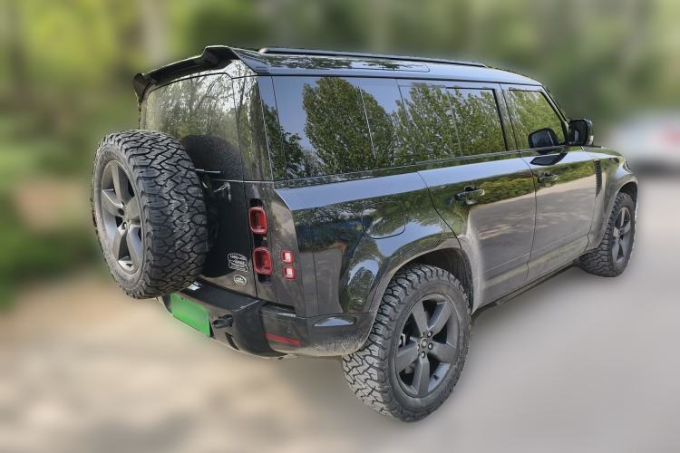 Used Land Rover Defender 2025 110 3.0T P400 – Dynamic HSE