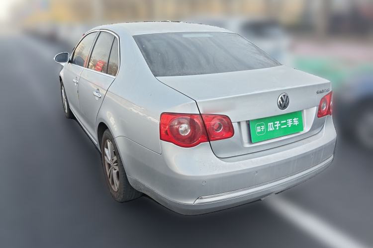 Used Volkswagen Sagitar 2011 1.6L Automatic Comfort Edition
