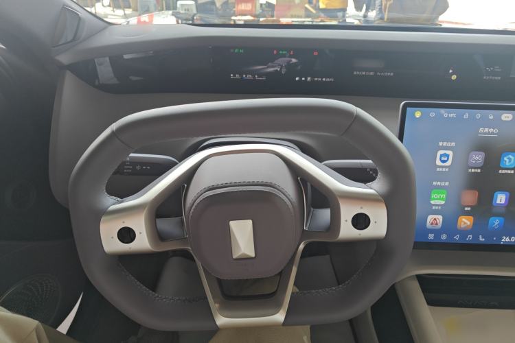 Used Avatr 06 2025 Pro Range-Extended Edition Steering Wheel
