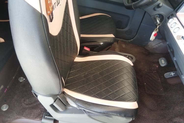 Used Wuling Hongguang MINIEV 2021 Macaron Premium Model – Lithium Iron Phosphate
