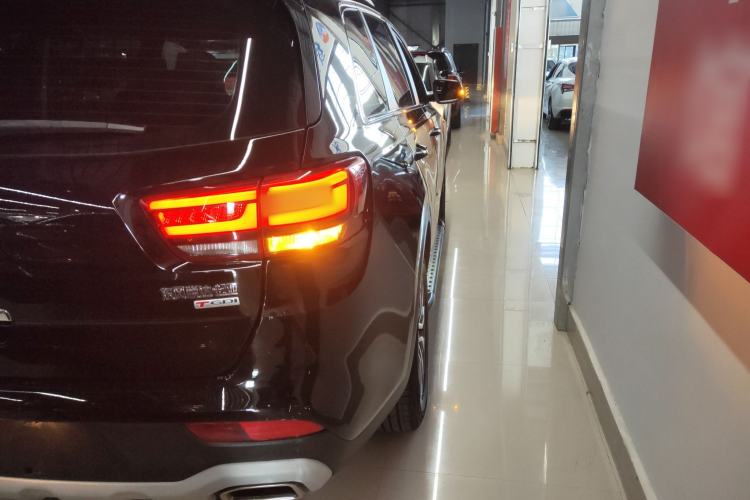 Used Kia KX7 2020 2.0T Automatic Two-Wheel Drive GLS 7-Seater
