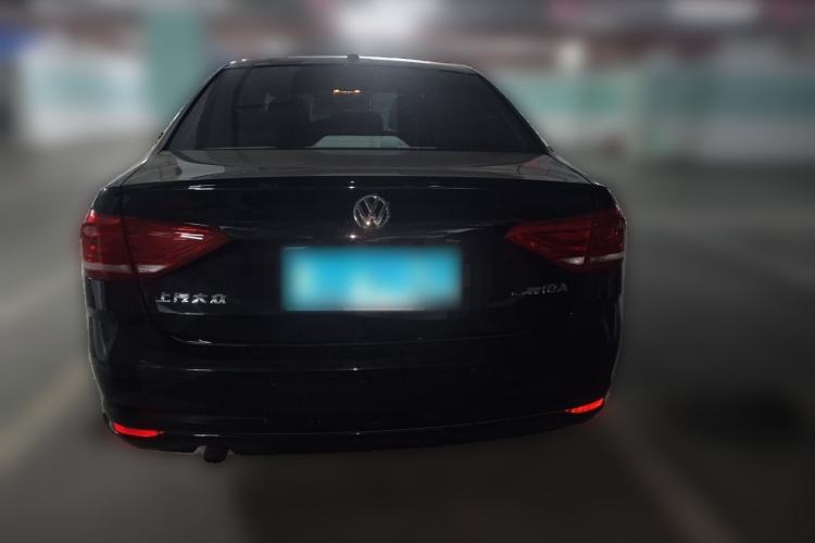 Used Volkswagen Lavida 2017 1.6L Automatic Comfort Edition
