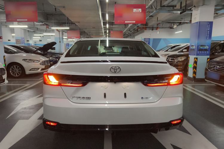 Used Toyota Camry 2026 Model Dual-Engine 2.0HSE Sport Lite Edition