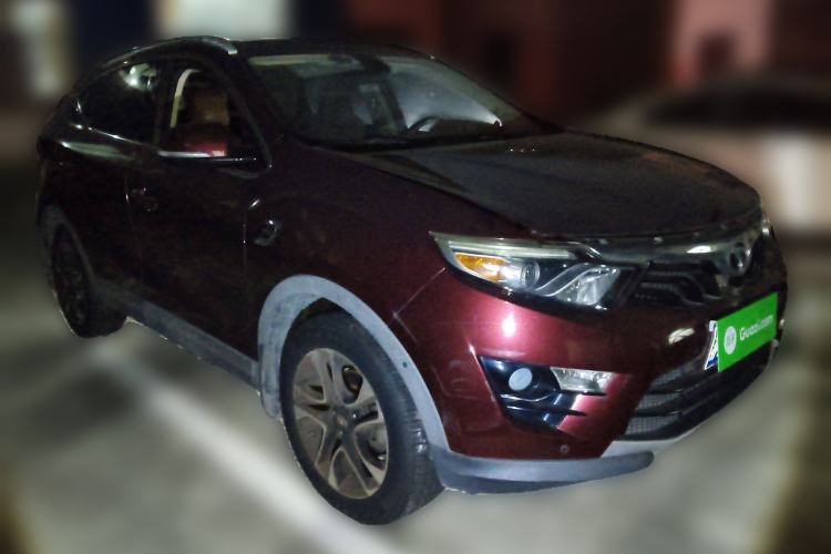 Used Soueast DX7 2015 1.5T Automatic Prestige Model
