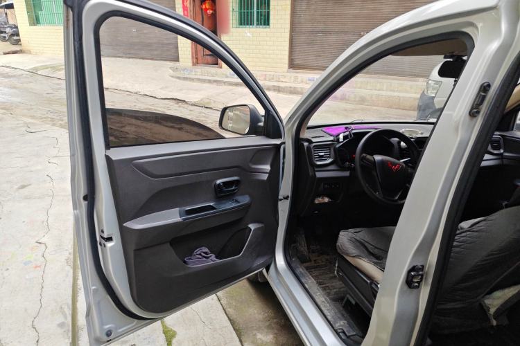 Used Wuling Hongguang V 2021 1.5L Jingqu Version LAR Driver Seat