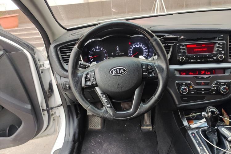 Used Kia K5 2011 2.0L Automatic Premium
